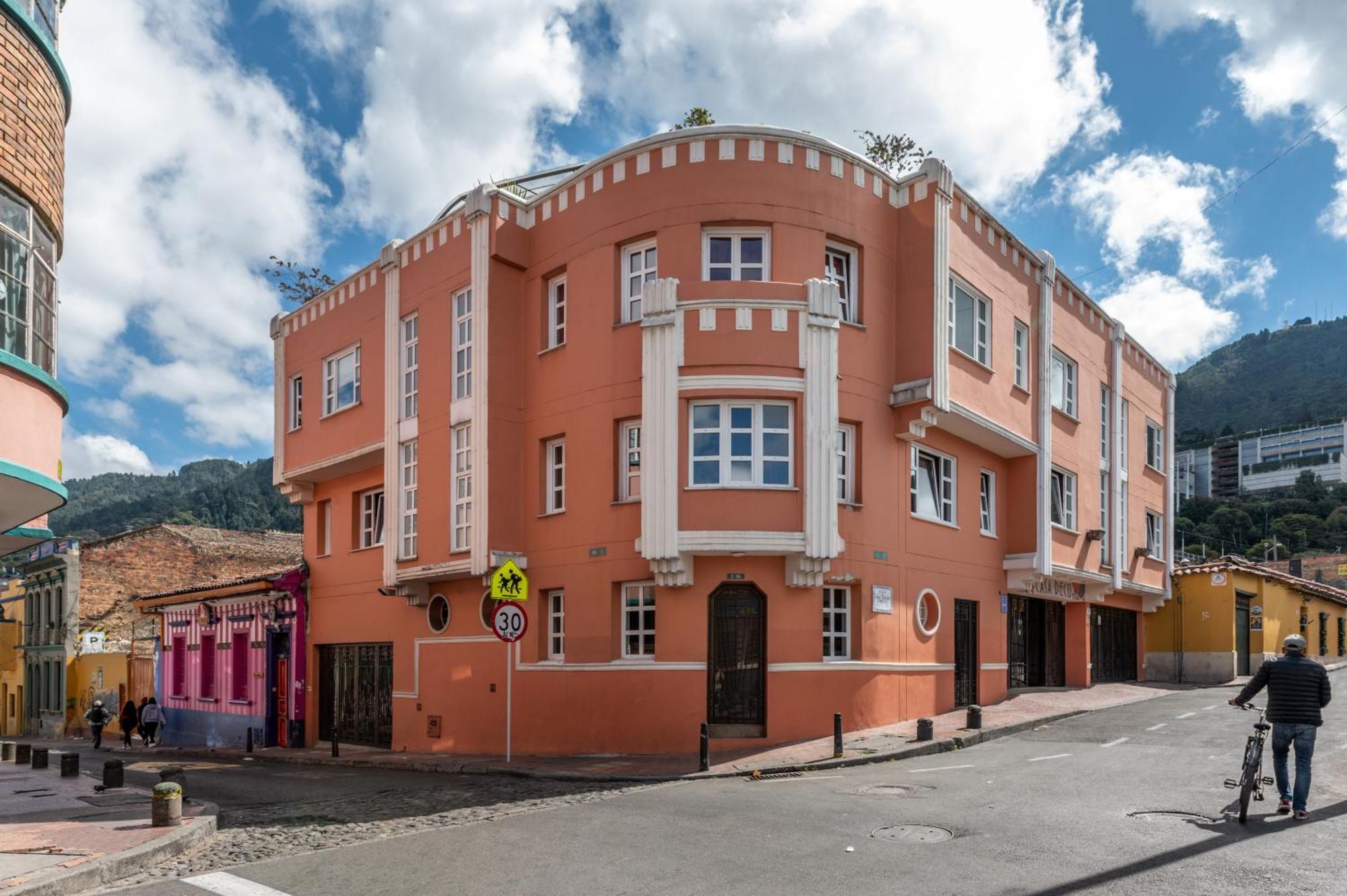 Hotel Casa Deco Bogota Bagian luar foto