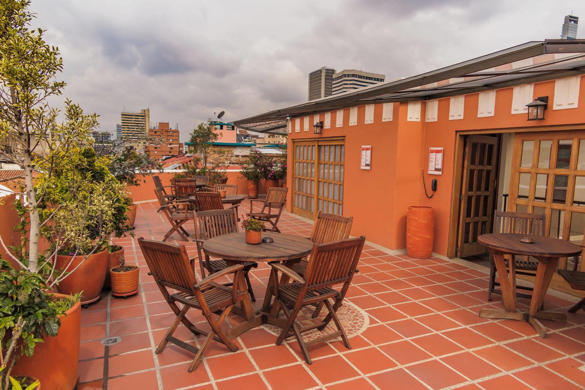Hotel Casa Deco Bogota Bagian luar foto