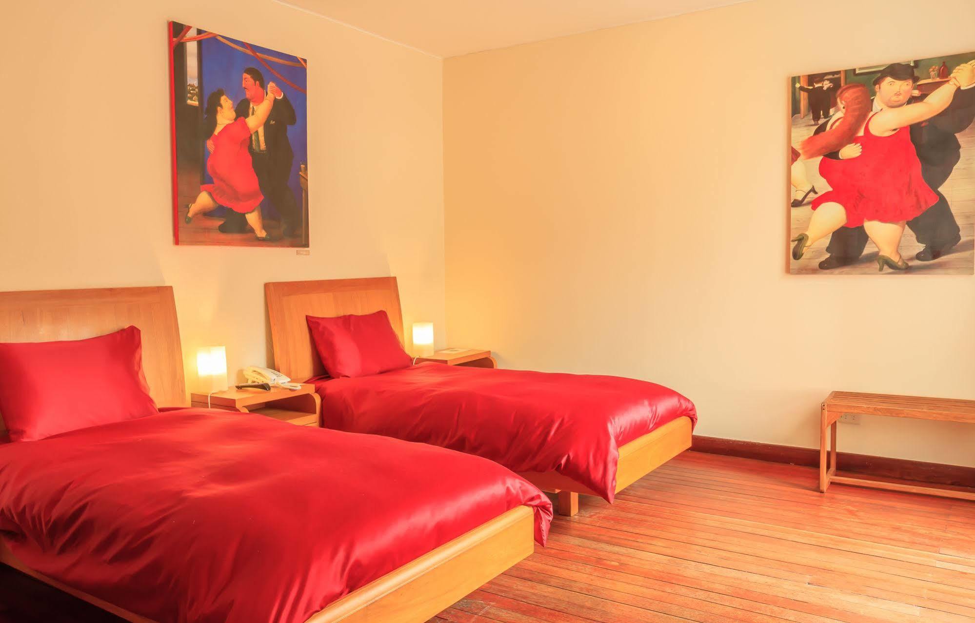 Hotel Casa Deco Bogota Bagian luar foto
